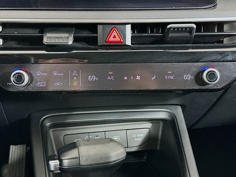 Used 2025 Kia K5 LXS image 23