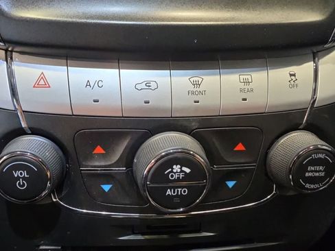 Used 2019 Dodge Journey GT w/ Blacktop Package AWD/4WD image 22