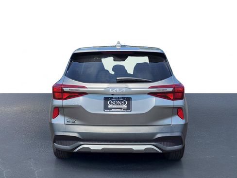 Used 2023 Kia Seltos LX AWD/4WD image 10