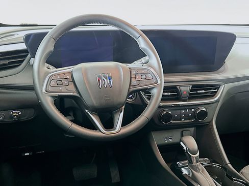 Used 2025 Buick Encore GX Preferred image 18