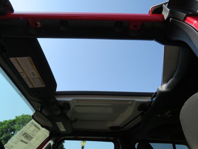 New 2023 Jeep Wrangler Unlimited AWD/4WD image 13