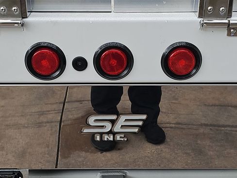 New 2025 Ford F350 XL w/ XL Chrome Package image 42