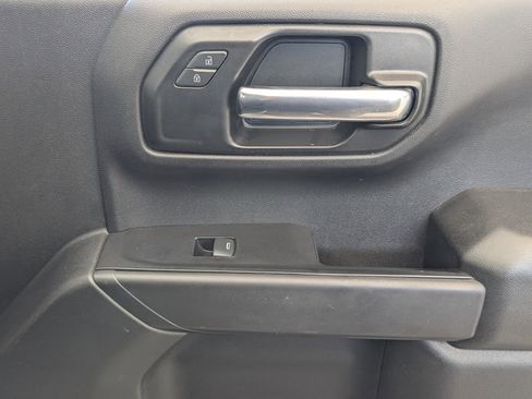 Used 2021 Chevrolet Silverado 1500 Custom image 21