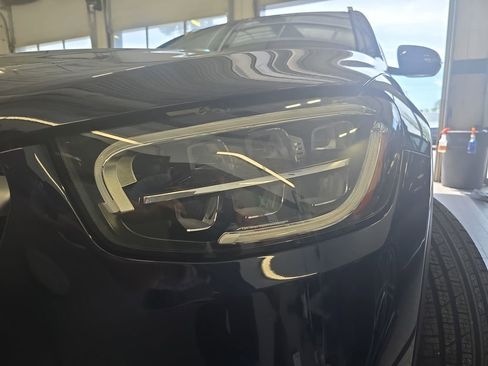 Certified 2022 Mercedes-Benz GLC 300 image 31