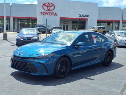 New 2025 Toyota Camry LE