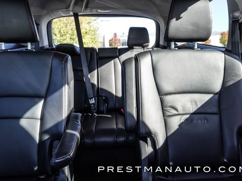 Used 2020 Honda Pilot Touring image 49