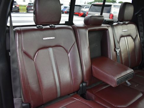 Used 2016 Ford F150 Platinum w/ Equipment Group 701A Luxury AWD/4WD image 27