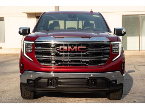 New 2026 GMC Sierra 1500 SLT w/ SLT Premium Plus Package image 3