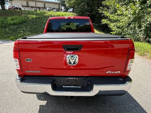 Used 2024 RAM 2500 Big Horn w/ Bed Utility Group AWD/4WD image 7