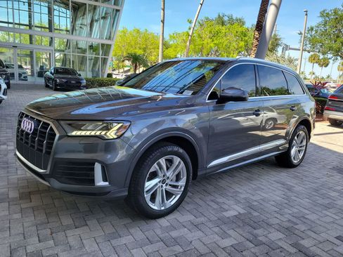 Used 2023 Audi Q7 3.0T Premium AWD/4WD image 4