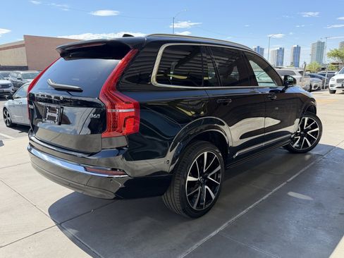 Used 2024 Volvo XC90 B6 Ultimate w/ Protection Package Premier AWD/4WD image 4