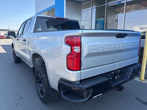 Used 2019 Chevrolet Silverado 1500 Custom Trail Boss w/ Custom Convenience Package image 8