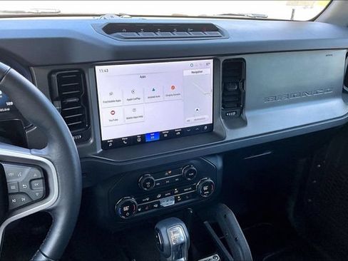 Used 2025 Ford Bronco Badlands w/ Sasquatch Package AWD/4WD image 15