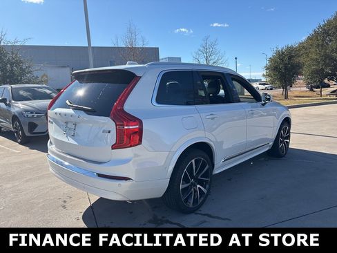Certified 2024 Volvo XC90 B5 Plus w/ Protection Package Premier image 5