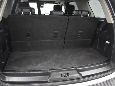 Used 2019 Ford Expedition Platinum image 20