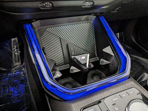 Used 2025 BMW X3 M50 w/ Premium Package image 32