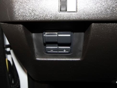 Used 2024 Chevrolet Colorado Trail Boss w/ Advanced Trailering Package image 10