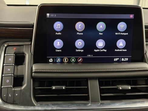 Used 2021 Chevrolet Tahoe High Country w/ Premium Package image 8