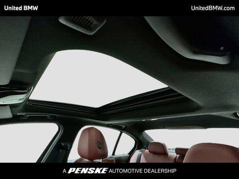 Used 2023 BMW 330i Sedan w/ Driving Assistance Package RWD image 12