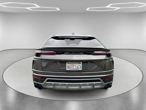 Used 2021 Lamborghini Urus image 6