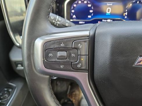 Used 2025 Chevrolet Silverado 3500 LT w/ Convenience Package image 19