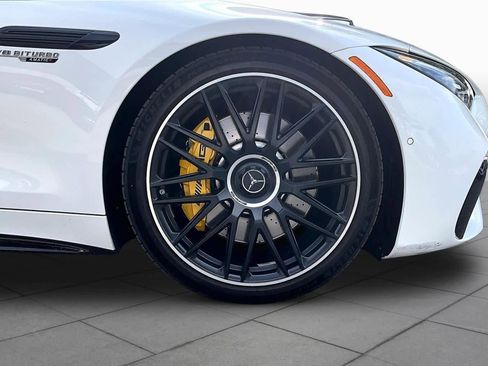 Certified 2022 Mercedes-Benz SL 63 AMG 4MATIC image 11