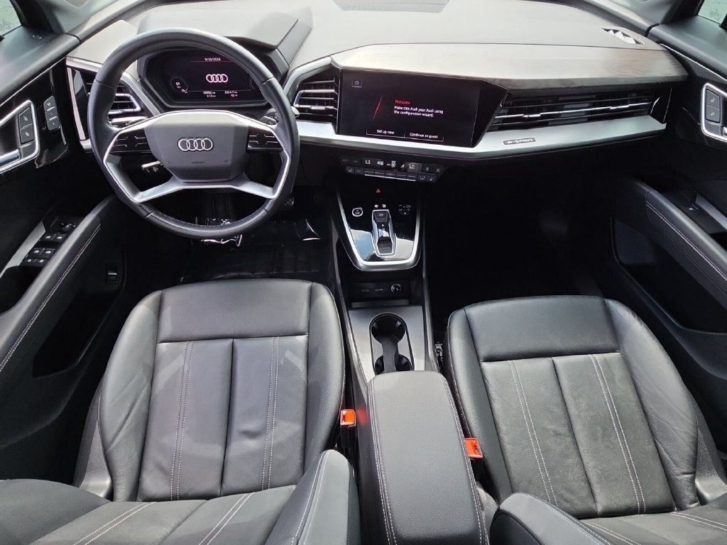 Used 2023 Audi Q4 e-tron Premium Plus RWD image 13