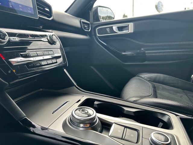 Used 2022 Ford Explorer ST AWD/4WD image 18