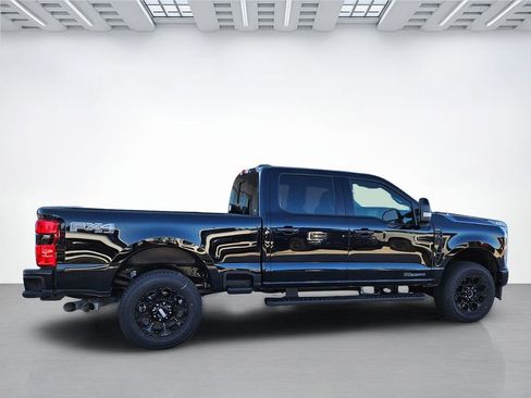 New 2026 Ford F350 Lariat w/ Black Appearance Package AWD/4WD image 4