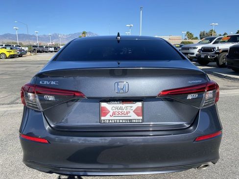 Used 2023 Honda Civic Sport image 31