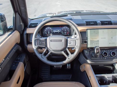 New 2026 Land Rover Defender 130 V8 AWD/4WD image 12