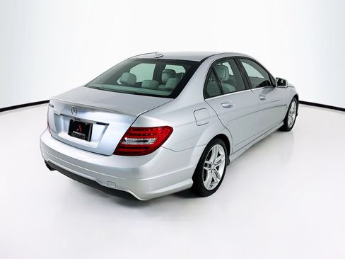 Used 2013 Mercedes-Benz C 250 Sedan image 8