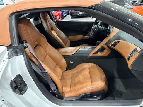 Used 2016 Chevrolet Corvette Stingray Convertible w/ 3LT Preferred Equipment Group RWD image 13