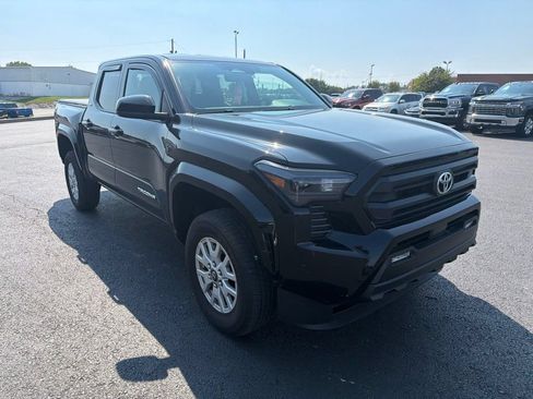 Used 2026 Toyota Tacoma SR5 RWD image 2
