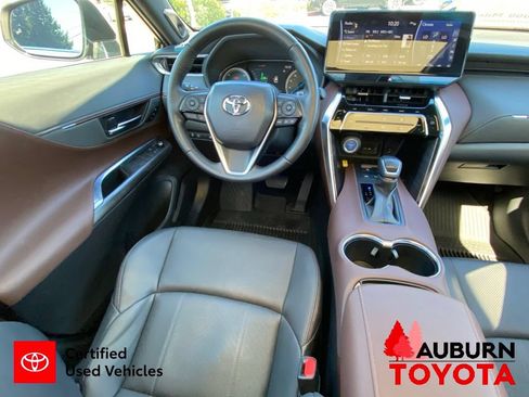 Certified 2021 Toyota Venza Limited AWD/4WD image 29