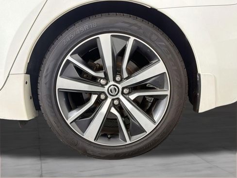 Used 2019 Nissan Maxima 3.5 SL w/ Floor Mat Group image 12