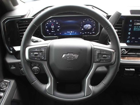 Used 2026 Chevrolet Silverado 1500 RST w/ RST Select Package AWD/4WD image 33