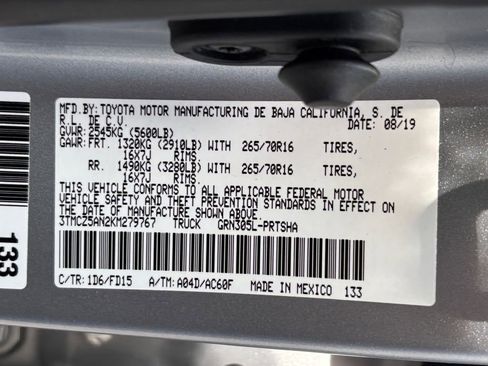 Used 2019 Toyota Tacoma TRD Off-Road AWD/4WD image 36