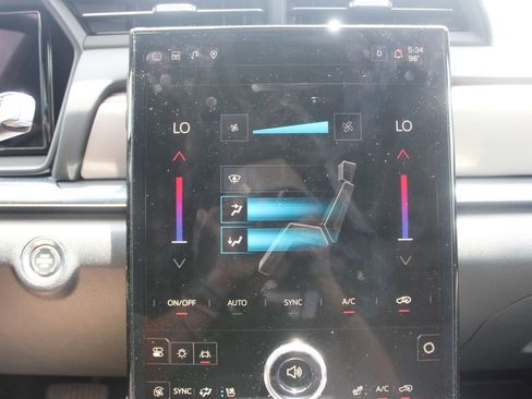 Used 2025 GMC Terrain Elevation w/ Elevation Premium Package AWD/4WD image 57