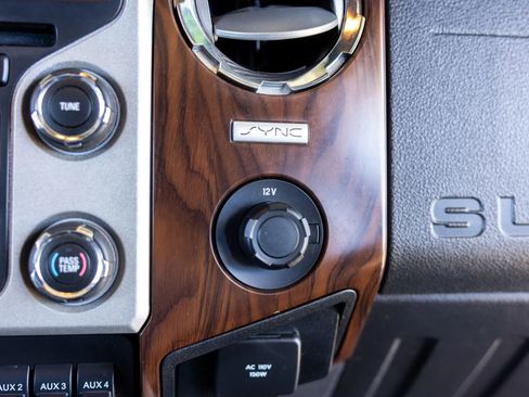 Used 2016 Ford F350 Lariat w/ Lariat Ultimate Package image 29