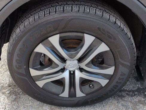 Certified 2017 Toyota RAV4 LE w/ Carpet Mat Package image 10