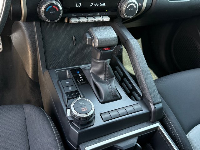 Used 2024 Toyota Tacoma TRD Sport AWD/4WD image 21