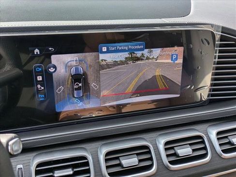 New 2026 Mercedes-Benz GLS 450 4MATIC image 13