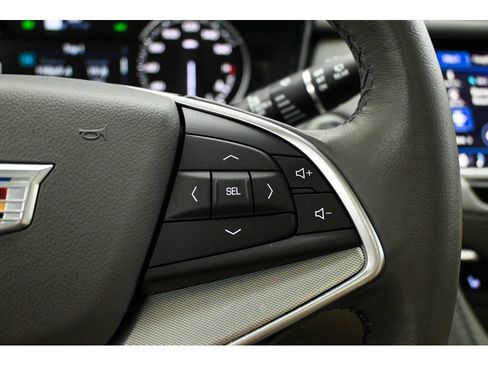 Used 2024 Cadillac XT5 Premium Luxury FWD image 41