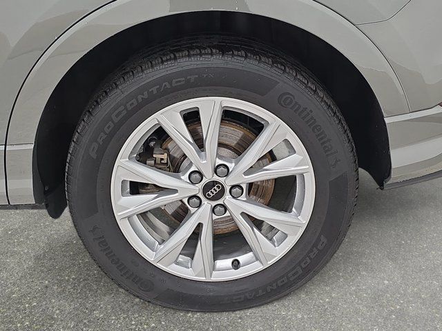 Used 2025 Audi Q3 2.0T Premium AWD/4WD image 33