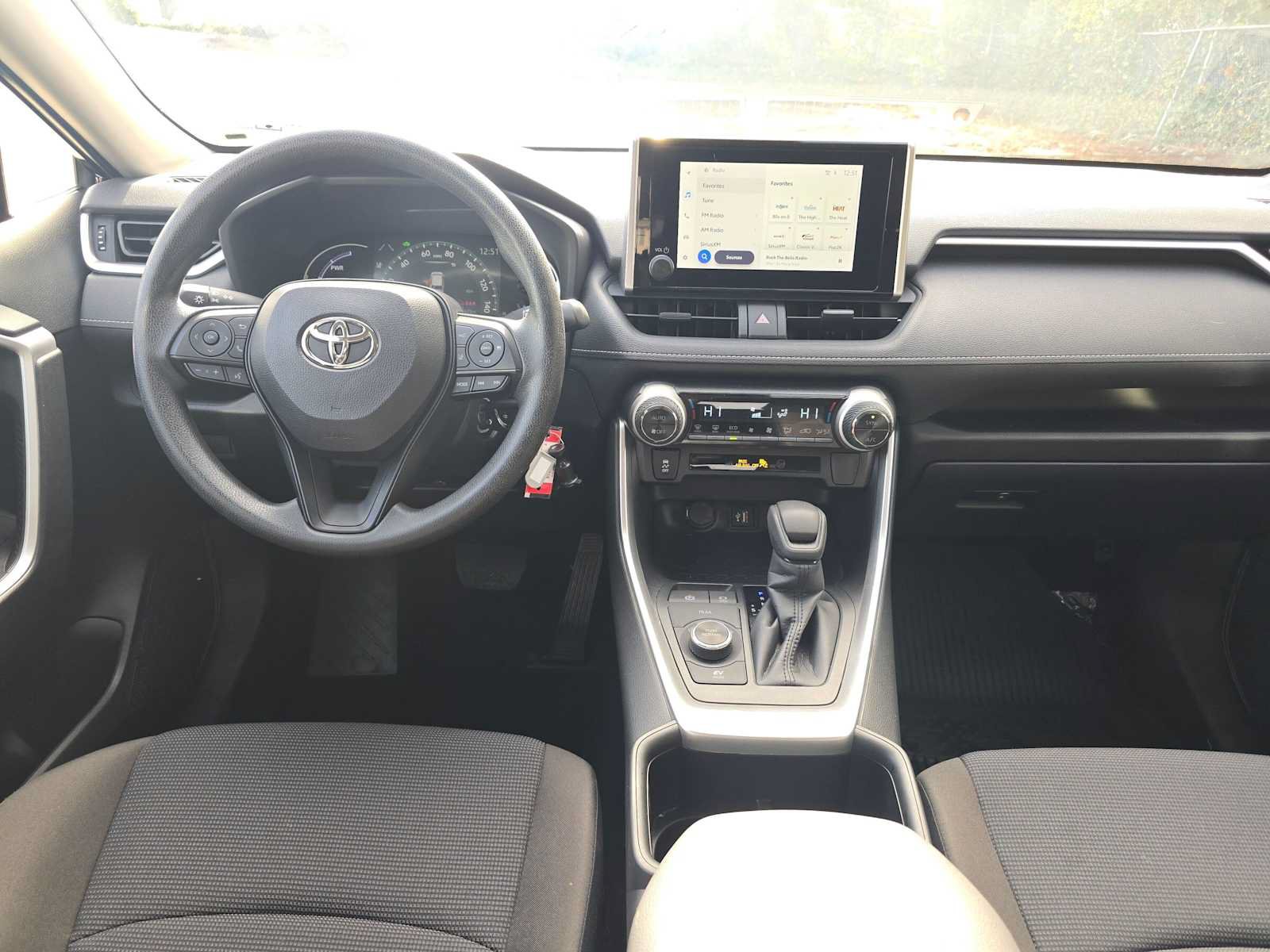 Certified 2025 Toyota RAV4 LE AWD/4WD image 18