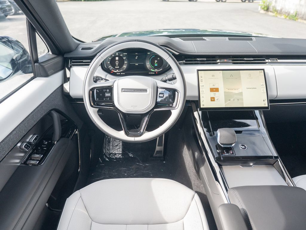 New 2026 Land Rover Range Rover Sport Dynamic SE AWD/4WD image 12