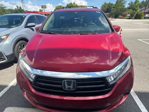 Used 2022 Honda Odyssey Touring image 2