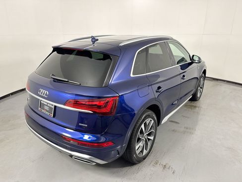 Used 2023 Audi Q5 2.0T Premium Plus w/ Premium Plus Package AWD/4WD image 7