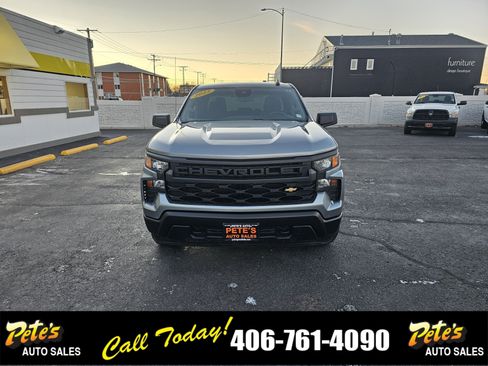 Used 2023 Chevrolet Silverado 1500 W/T w/ Trailering Package image 7